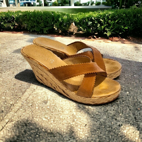 Michael Kors Vintage espadrille suede mules. Gently worn. Super vintage - Picture 8 of 17